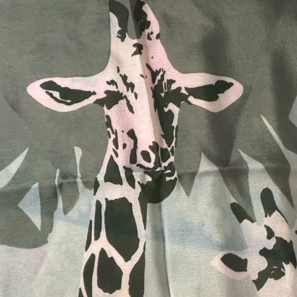 Vintage 1970s Vera Giraffe Scarf - Picture 3 of 5